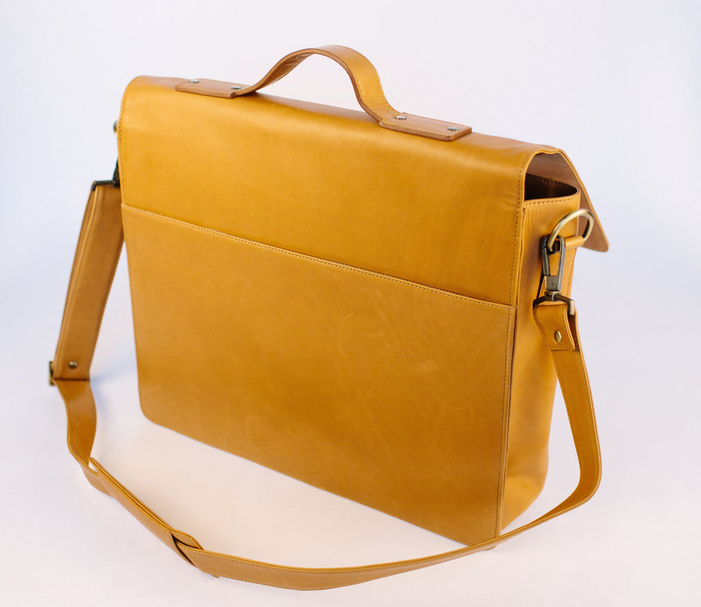 Black Crossbody Bag – Venture Leather Co